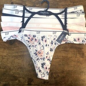 NWT 5pc GAP Body cotton thong set
Blue pink white size XL